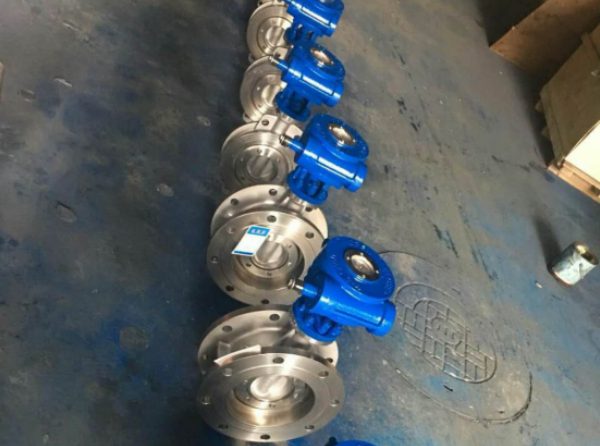 三偏心法蘭式渦輪蝶閥 三偏心法蘭式渦輪蝶閥